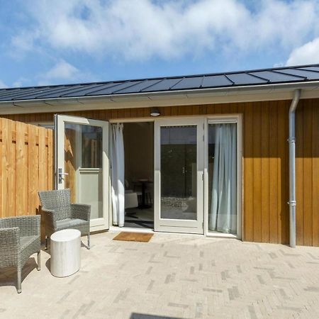 Strandsuites كالانتسوج المظهر الخارجي الصورة