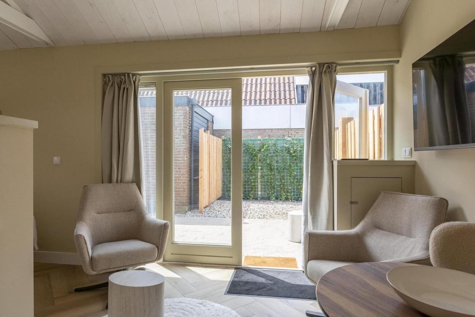 Strandsuites كالانتسوج المظهر الخارجي الصورة